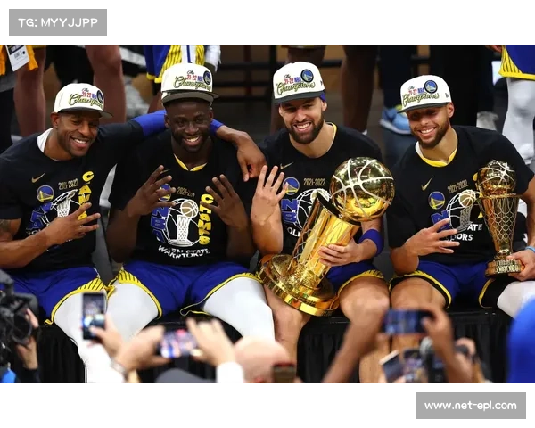 老将西蒙宝刀未老继续主宰网口巅峰表现令人惊叹 老将西蒙宝刀未老继续主宰网口巅峰表现令人惊叹