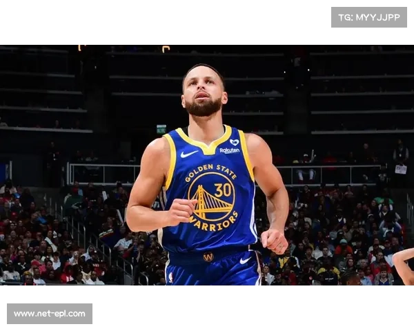 勇士揭幕战力克湖人 库里命中六记三分闪耀全场